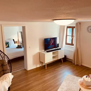 Cozy&modern &netflix Mit Blick Ins Grüne Passau